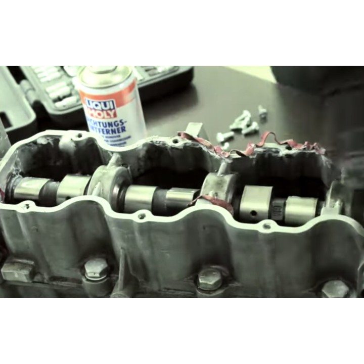 LIQUI MOLY ŚRODEK DO USUWANIA USZCZELEK 300ML / NAGARU Z ZAWORÓW / EGR / ZA