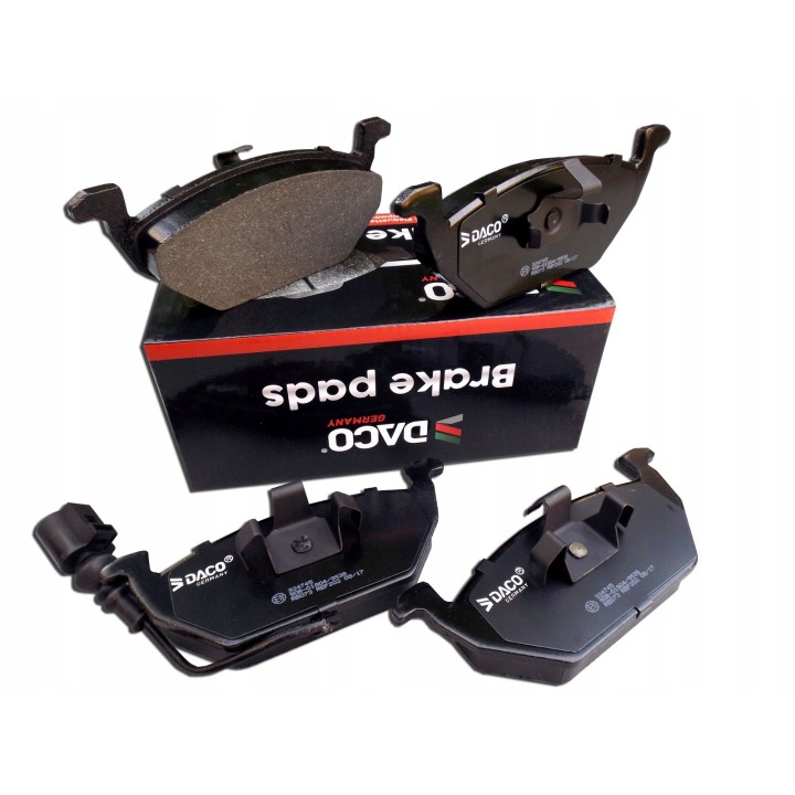 KLOCKI HAMULCOWE PRZEDNIE Z CZUJ. DO VW BORA GOLF 4 IV POLO AUDI A3 LEON